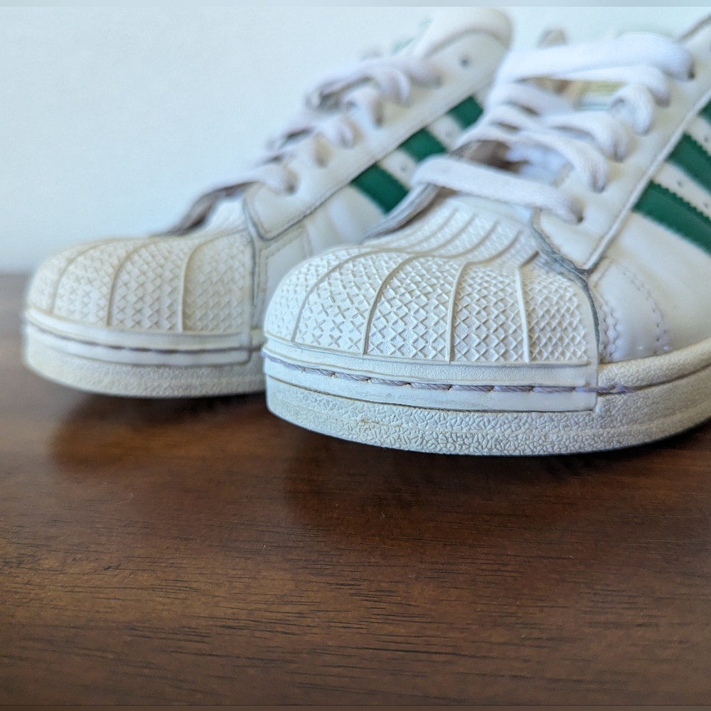 Adidas Superstar Original Men's Sneakers Cloud White Green Stripes Size 7 - Picture 7 of 11